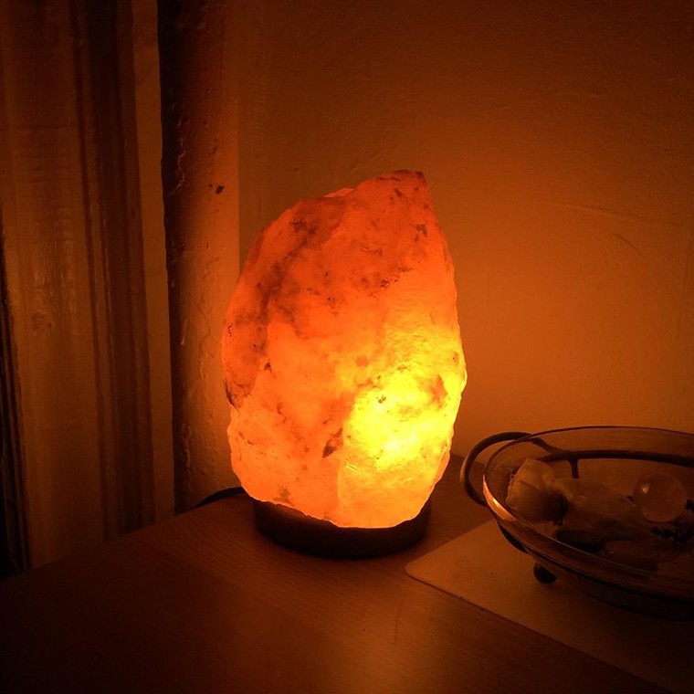 лампа из гималайской соли